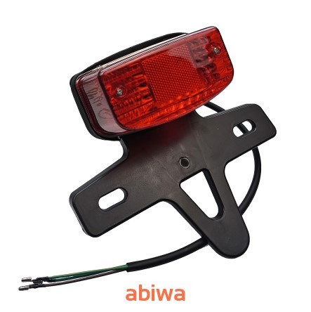 LAMPA TYŁ ZE STELAŻEM -PROSTOKĄTNA